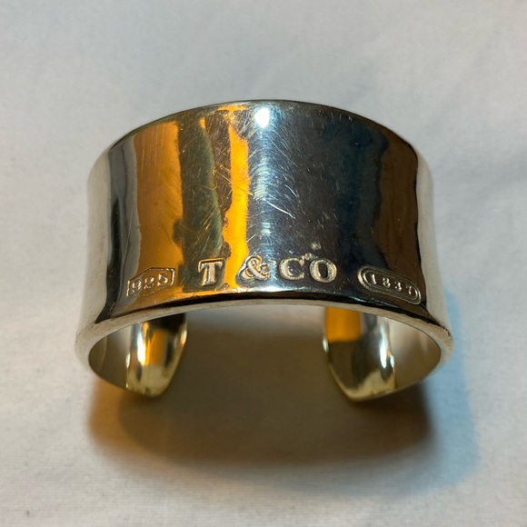Tiffany & Co. Jewelry - Tiffany & Co Cuff